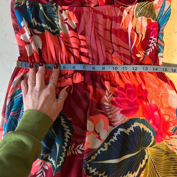 Express Tropical Floral Maxi Dress - Picture 13 of 15